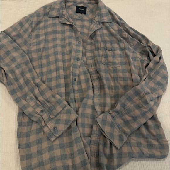 Rails Button Down - Picture 1 of 2